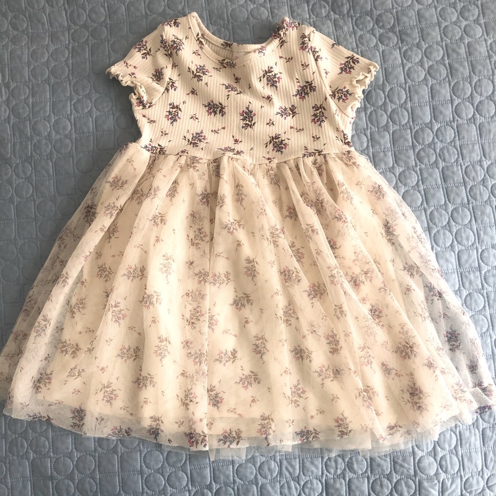 Toddler Girls’ Short-sleeve Cream Flower Dress; Size 4T
